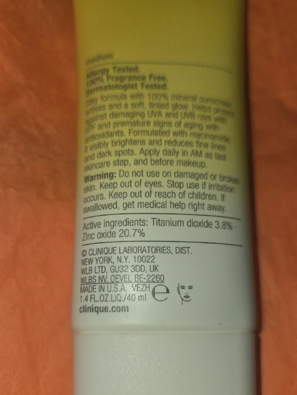Clinique Brightening + Tinted SPF 50 Sunscreen - Yellow/White
